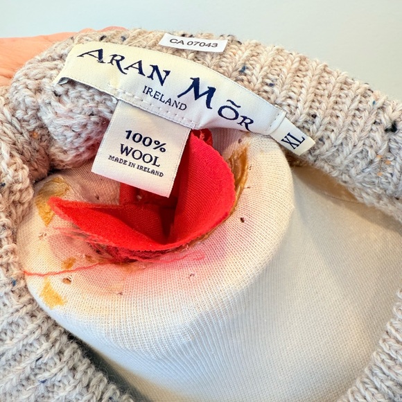 NEW - Made in Ireland wool ARAN MOR Ladies Honeycomb knit Sweater oat colour - Picture 12 of 16